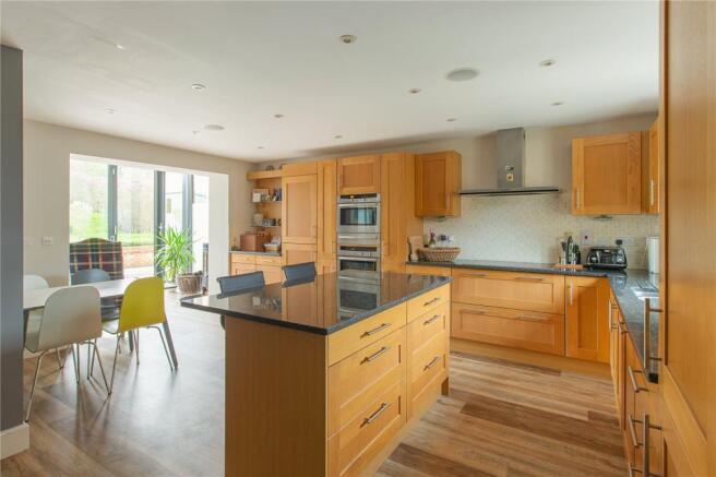 Kitchen/Breakfast