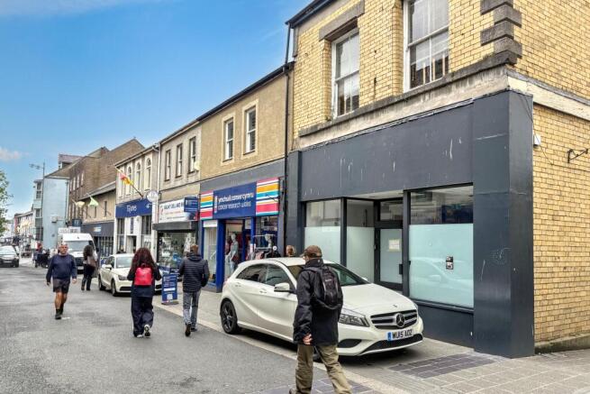 11 Pool Street, Caernarfon LL55 2AD