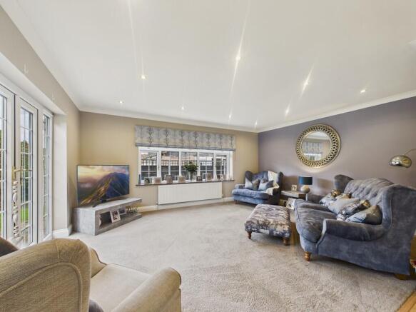 CAM04092G0-PR0099...