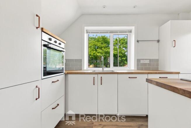 3 bed Semi-Detached for sale Image 7
