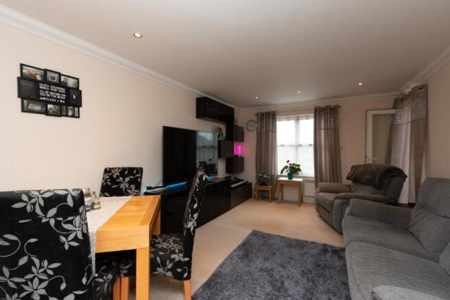 Living/Dining Room