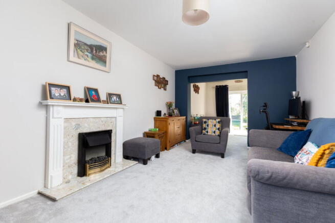 3 bed Semi-Detached for sale Image 6