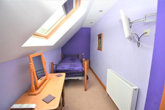 Bedroom 5.JPG