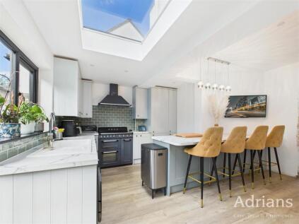 Longstomps Avenue, Chelmsford