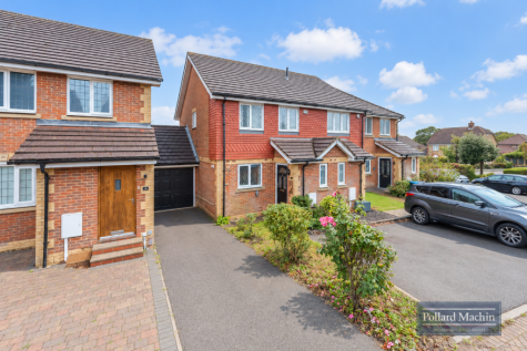 Gwynne Road, Caterham