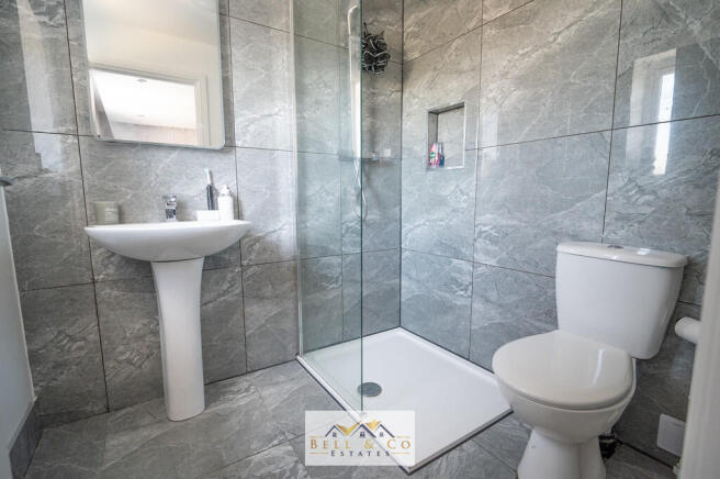 3 bed Semi-Detached for sale Image 9