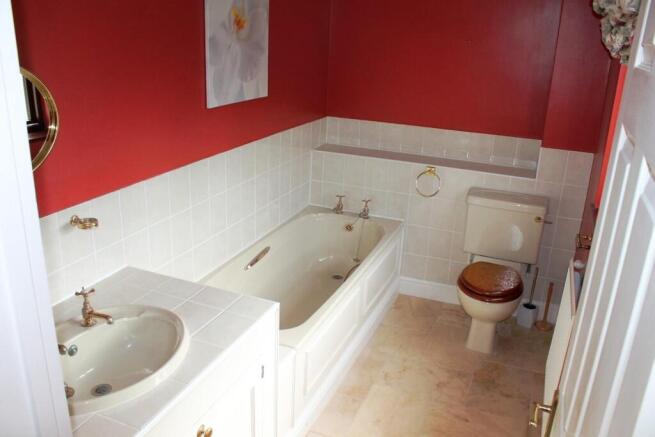 En Suite To Bedroom One