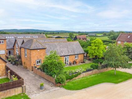The Shire House, Rowden Farm Barns, Mentmore