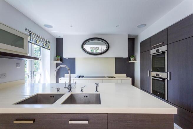 Fitted Living Kitche