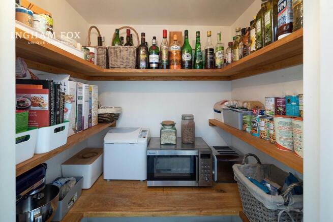 Kitchen Pantry