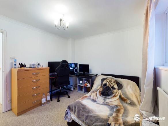 Bedroom 2 (Double)