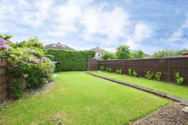 3 bed Semi-Detached for sale Image 8