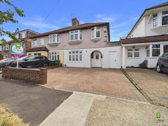 Presented by Clinton at EweMove Bexleyheath and Da