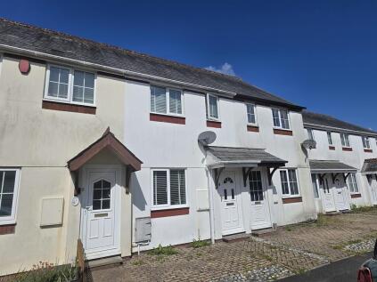 Village Drive, Roborough