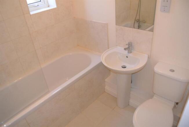 Bathroom.JPG