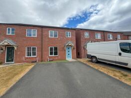 11, Clos Lowri, Wrexham LL12 9QA