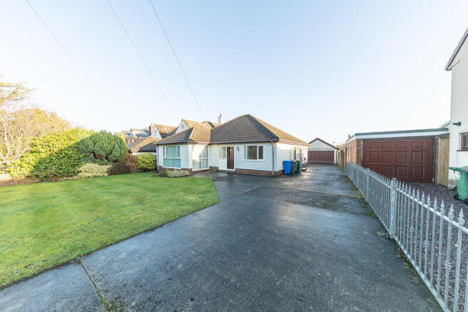 No. 165, Hardhorn Road, Poulton-le-Fylde, Lancs FY6 8ES photo 4