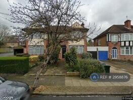 16, Lynton Mead, Whetstone, London N20 8DJ