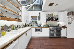 11, Meynell Crescent, Hackney, London E9 7AS