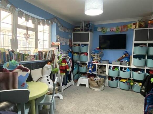 Dining/play room