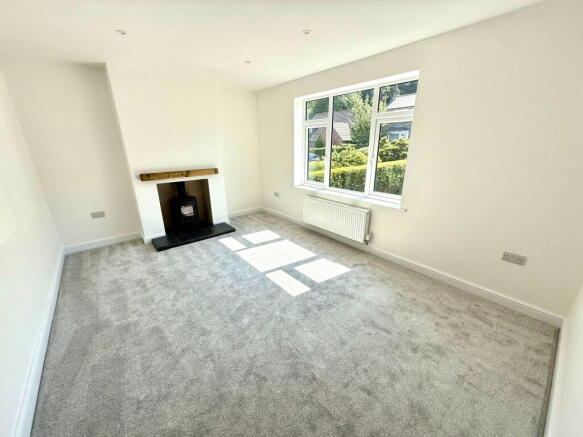 3 bed Semi-Detached for sale Image 5