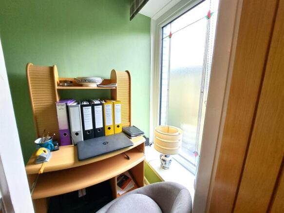 Photo 24