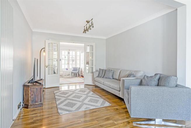 LivingRoom.jpg