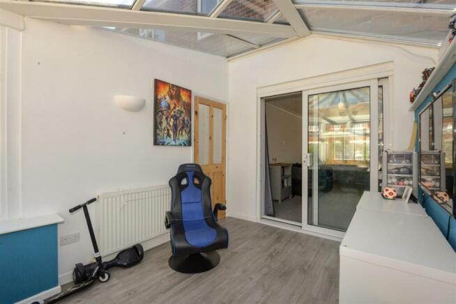 Conservatory1 2.jpg