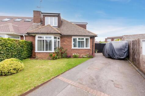 Truro Close, Maidenhead, SL6