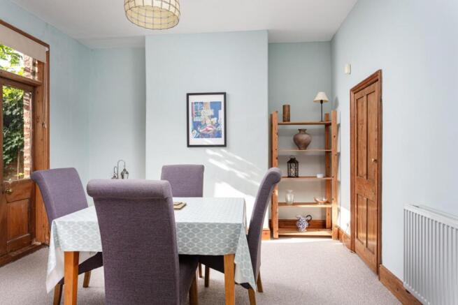3 bed Terraced for sale Image 5