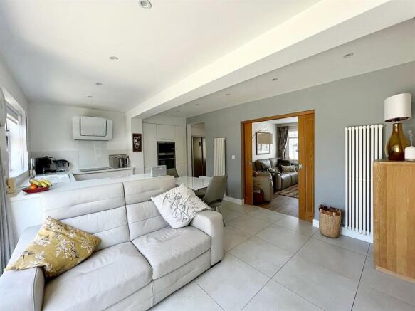 Kitchen to Lounge