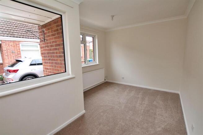 3 bed Detached Bungalow for sale Image 11