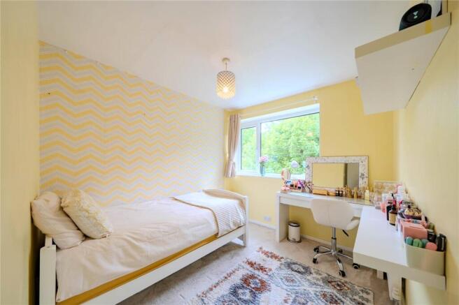 4 bed Town House for sale Image 7