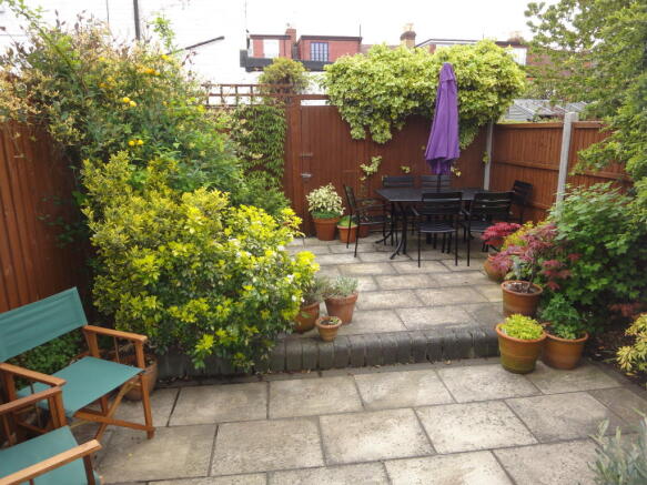 Photo 10