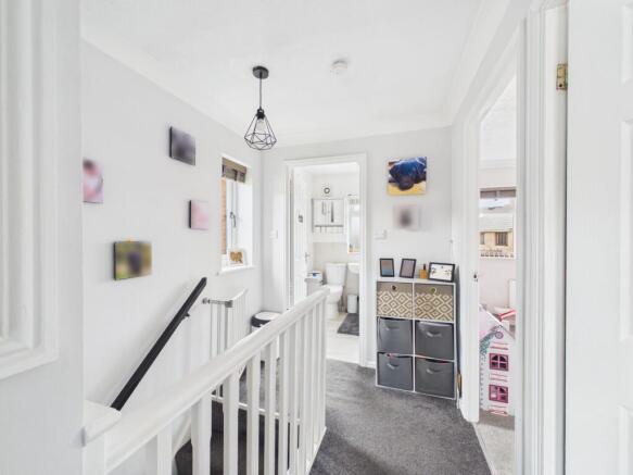 3 bed Semi-Detached for sale Image 11