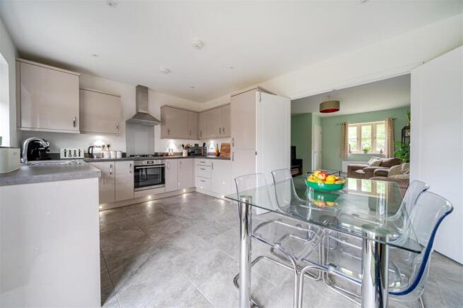 21 Park Road, Lutterworth