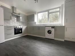 14, Levana Close, London SW19 6HP