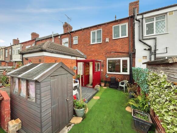 2 bed Terraced for sale Image 9