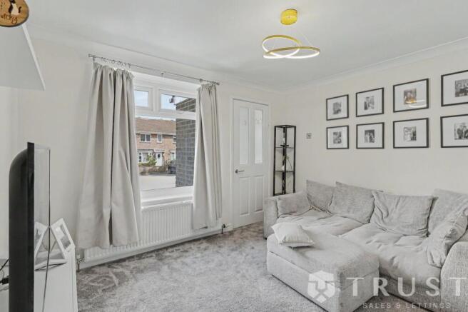 2 bed Terraced for sale Image 6