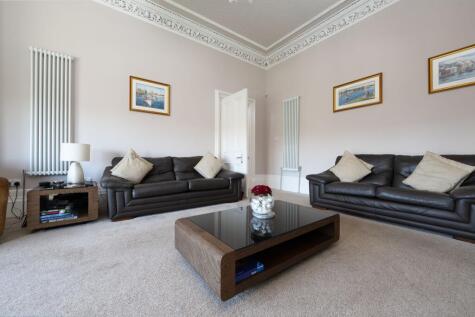 Eldon Street, Greenock, PA16