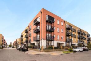 Flat 37, 2 Firewatch Court, Candle Street, London E1 4RU