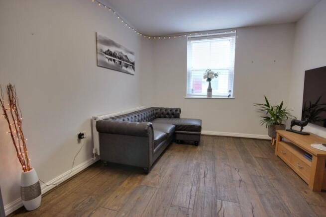 3 bed Terraced for sale Image 5