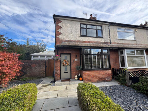 2 bed semi-detached house for sale Gilbert Street