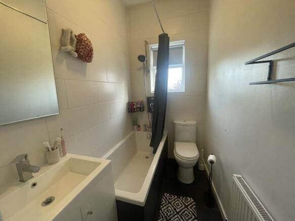 2 bed Terraced for sale Image 8