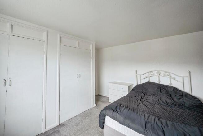 2 bed Semi-Detached for sale Image 10