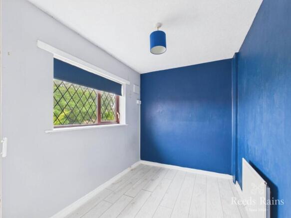 3 bed Semi-Detached for sale Image 9
