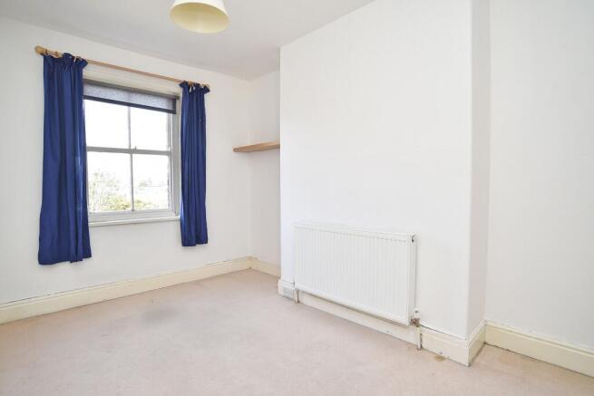 3 bed Terraced for sale Image 6