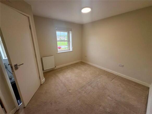 3 bed Semi-Detached for sale Image 5