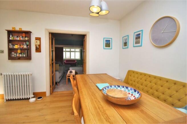Dining Area to Snug