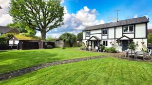 Orchard Cottage, Dyers Field, Horley RH6 9NJ